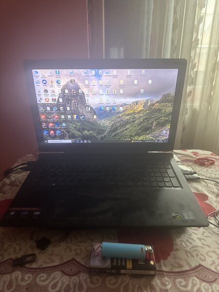 Vand laptop de gaming perfect functionabil