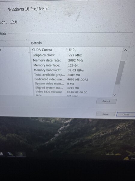 Vand laptop de gaming perfect functionabil